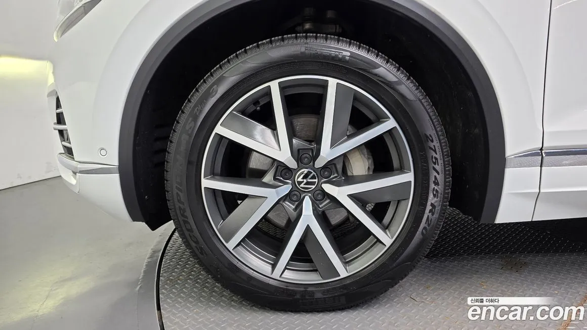 Volkswagen Touareg 2021 из KR, фото 5