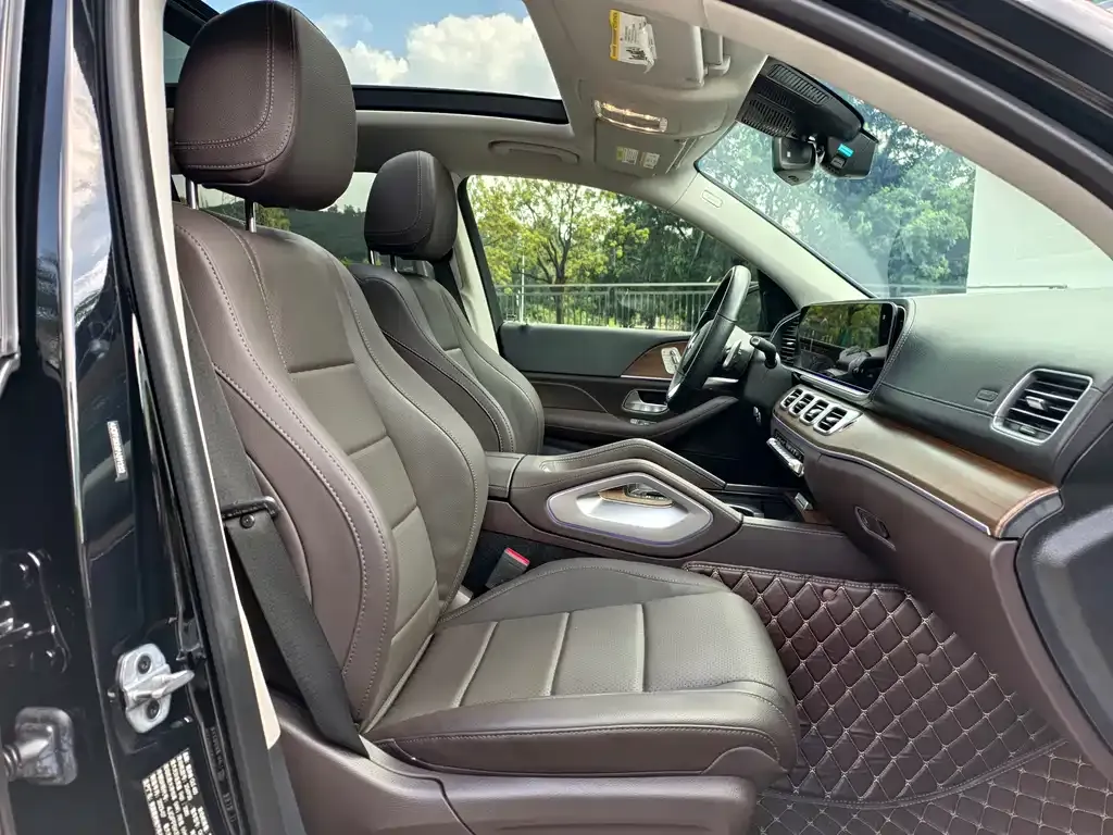 Mercedes-Benz GLS 2024 из CN, фото 8