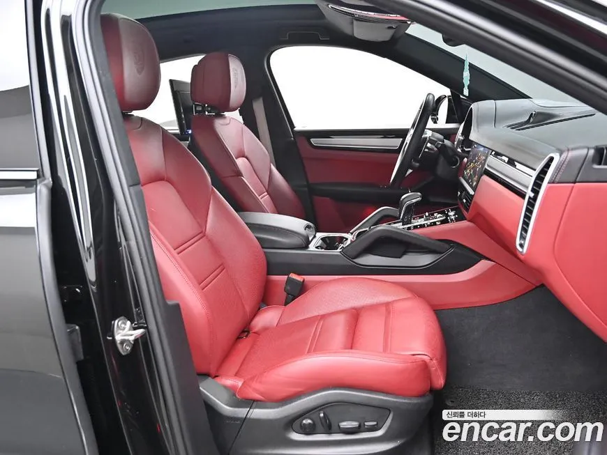 Porsche Cayenne 2023 из KR, фото 10