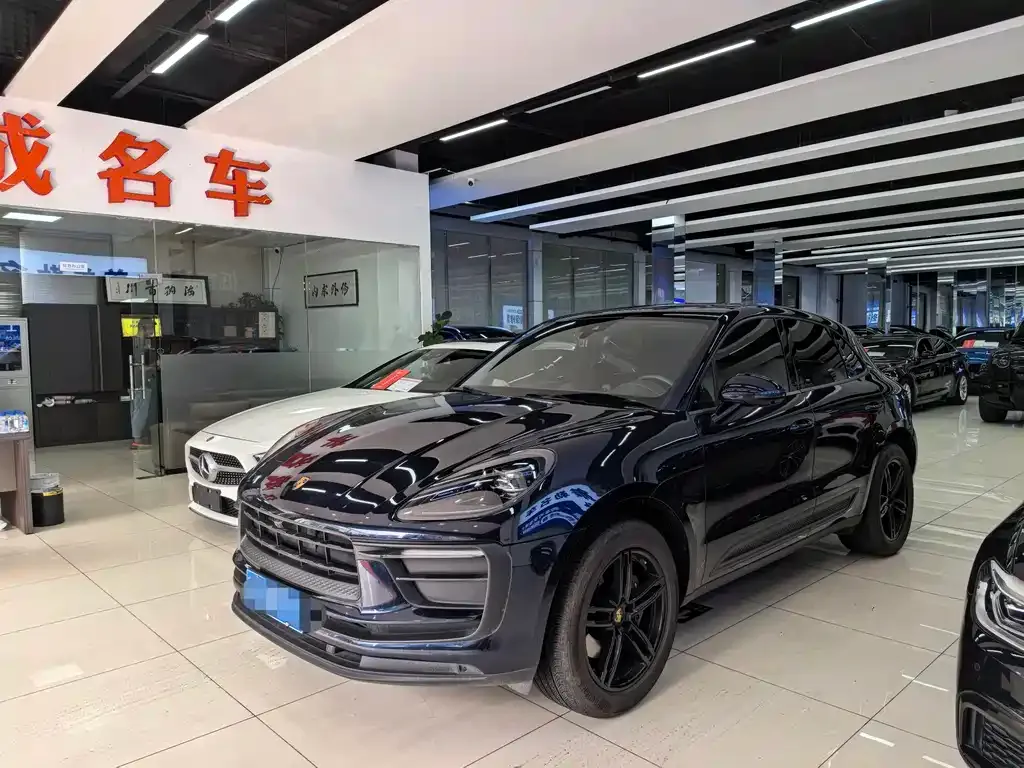 Porsche Macan 2023 из CN, фото 1