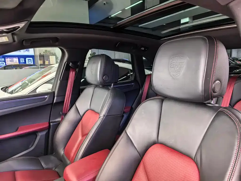 Porsche Macan 2023 из CN, фото 7