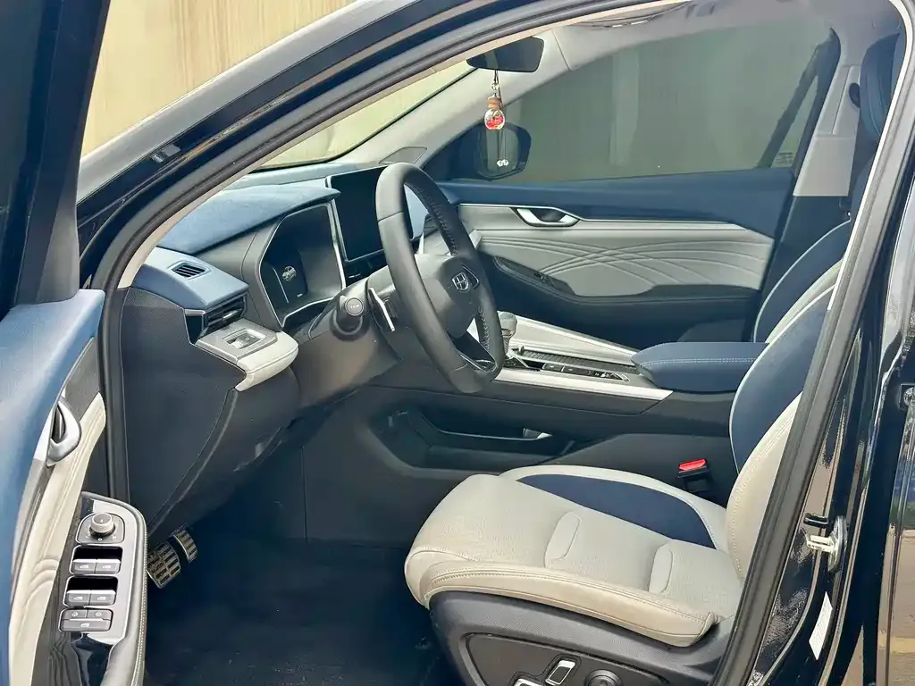 Geely Xingrui 2022 из CN, фото 6