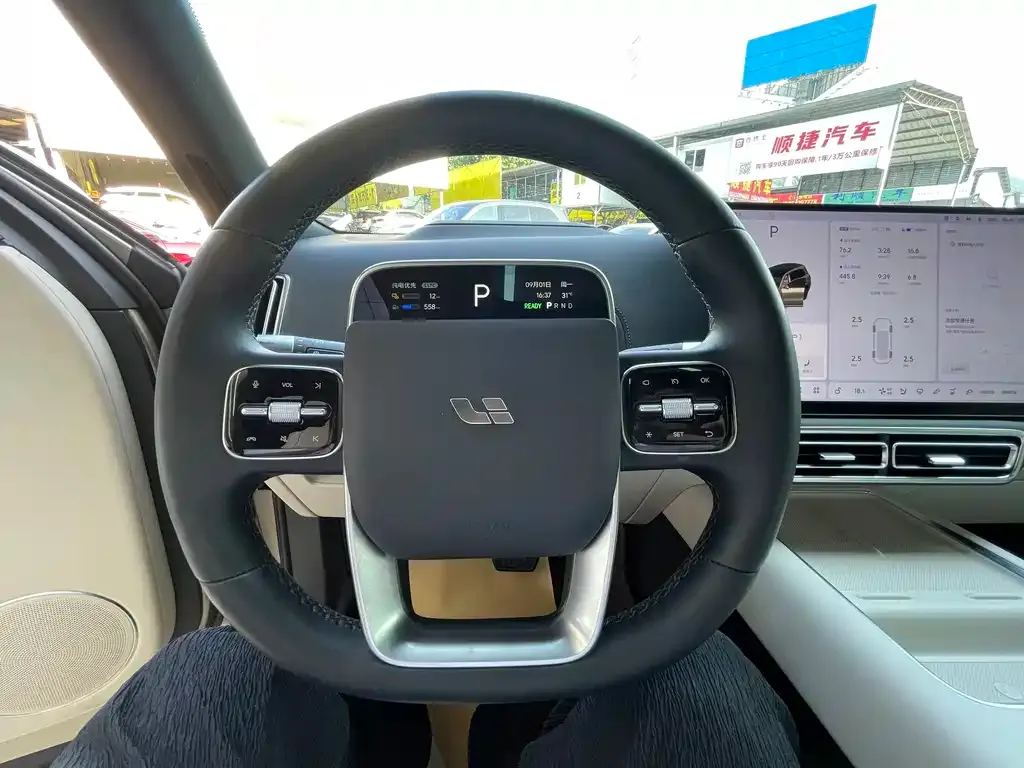 Li Auto L9 2023 из CN, фото 7