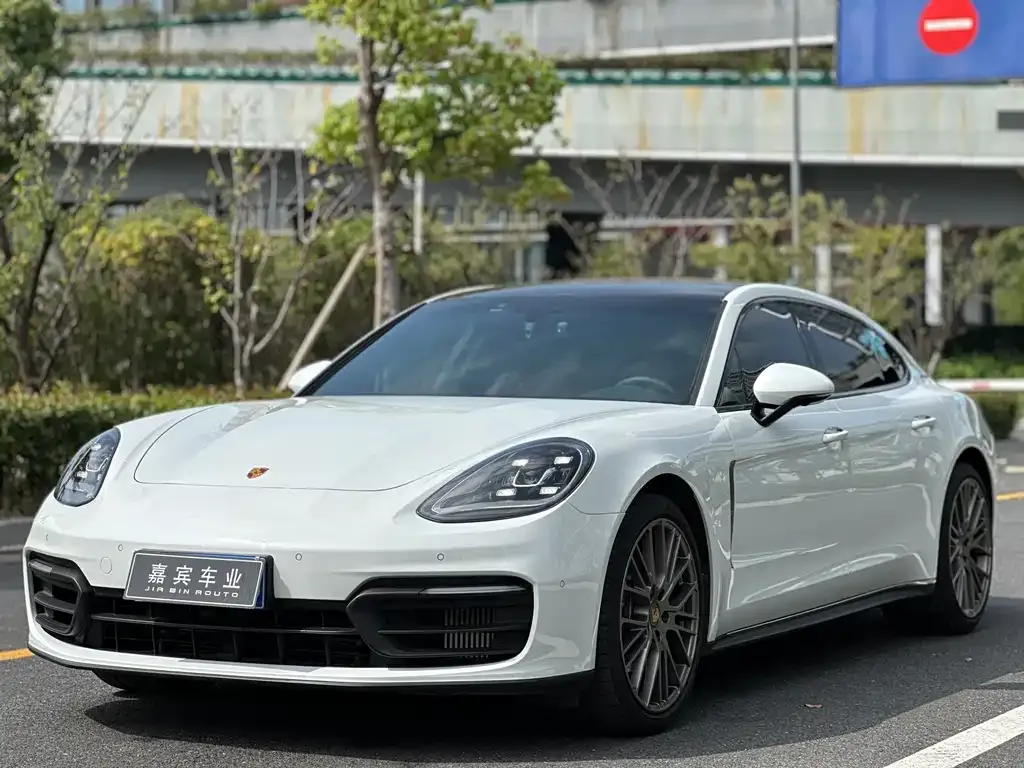 Porsche Panamera 2023 из CN, фото 1