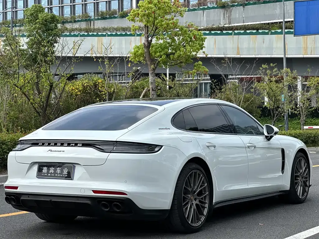 Porsche Panamera 2023 из CN, фото 5