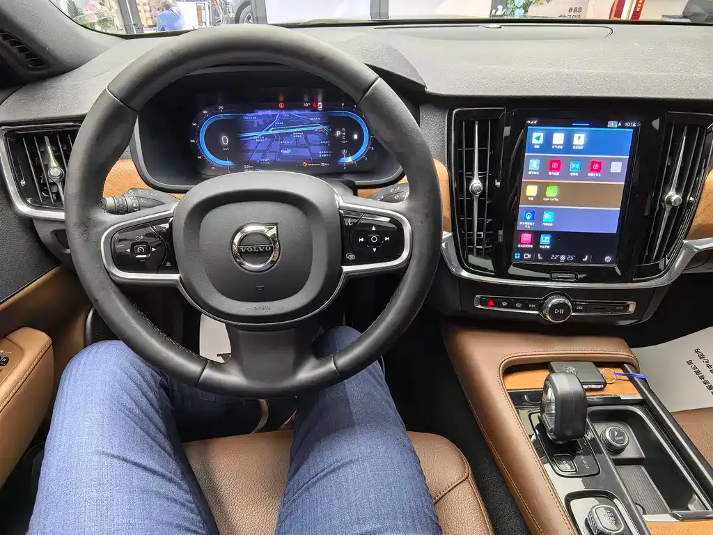 Volvo S90 2025 из CN, фото 9