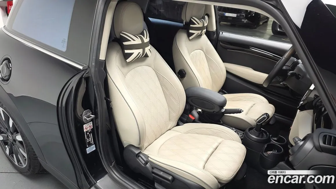 Mini Cooper 2023 из KR, фото 10