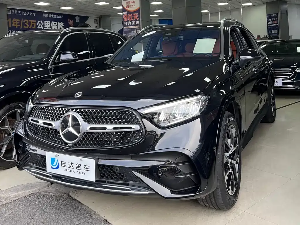 Mercedes-Benz GLC 2024 из CN, фото 1