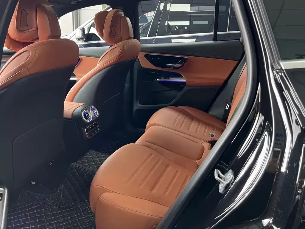 Mercedes-Benz GLC 2024 из CN, фото 5