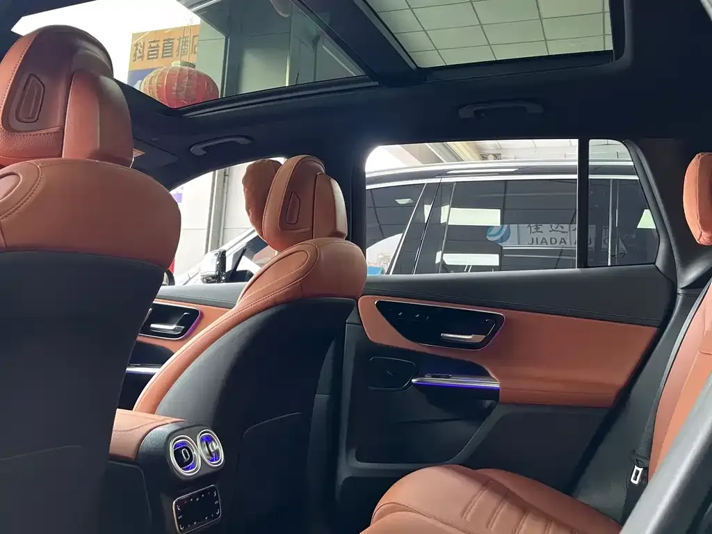 Mercedes-Benz GLC 2024 из CN, фото 8
