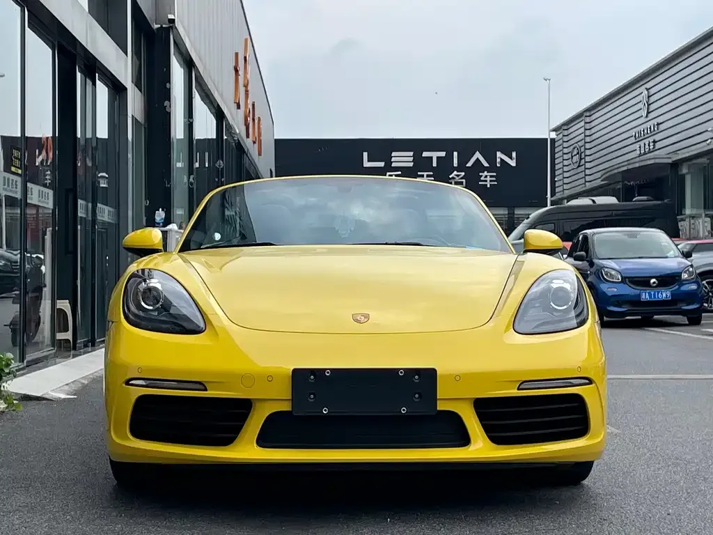 Porsche 718 2022 из CN, фото 1