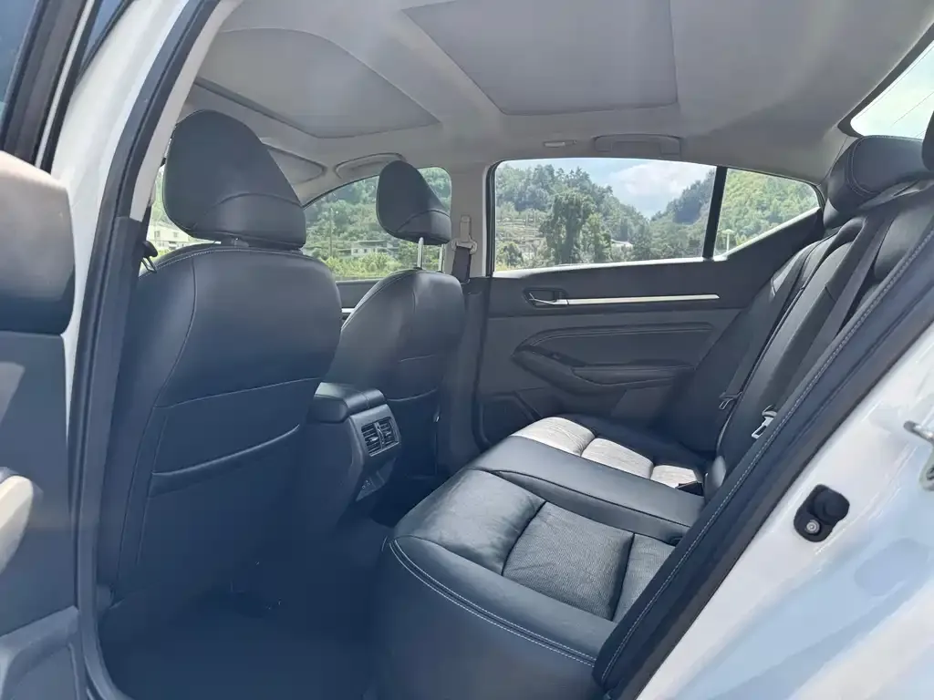 [object Object] Teana 2023 из CN, фото 9