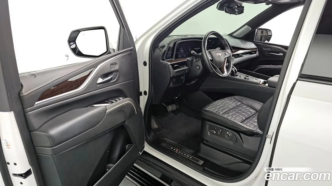 Cadillac Escalade 2022 из KR, фото 10