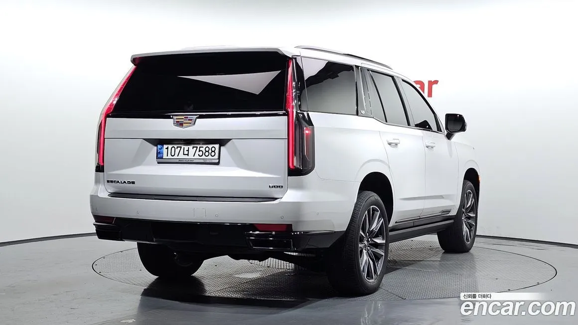Cadillac Escalade 2022 из KR, фото 2