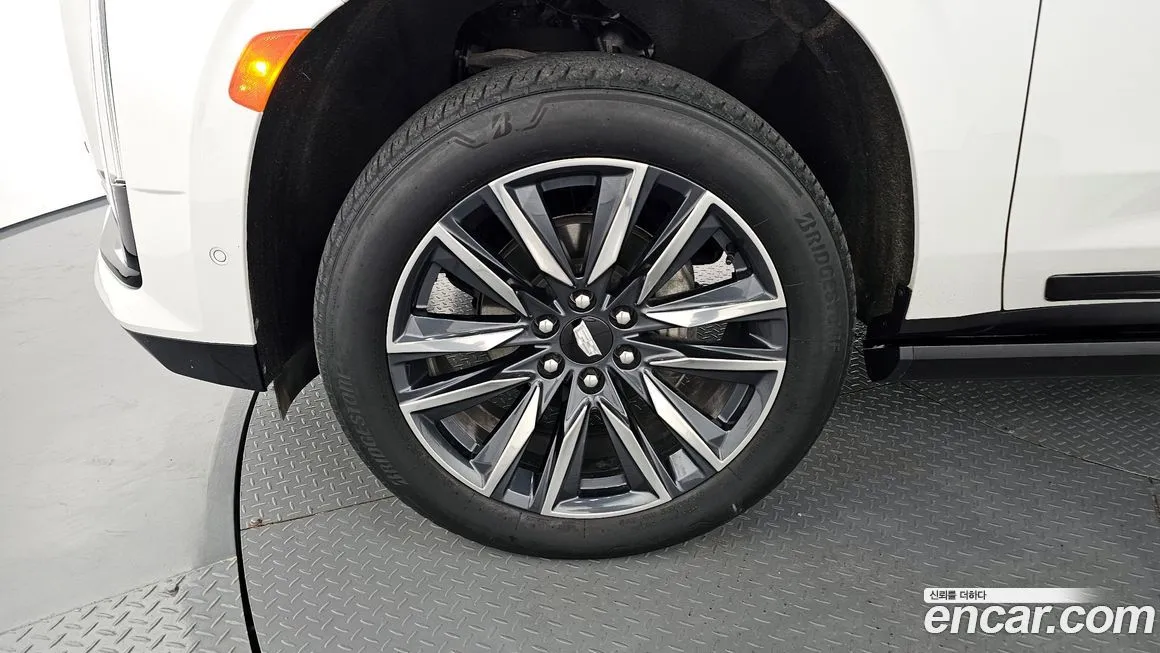 Cadillac Escalade 2022 из KR, фото 5