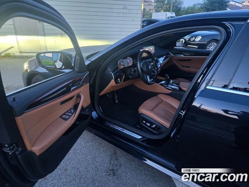 BMW 5-Series 2021 из KR, фото 10