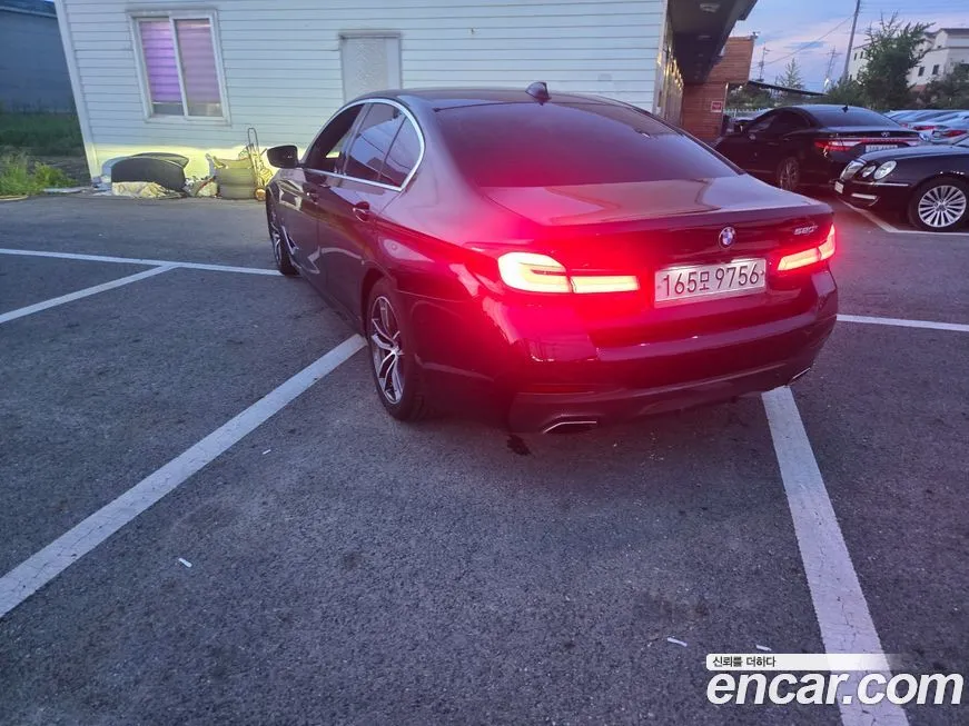 BMW 5-Series 2021 из KR, фото 7