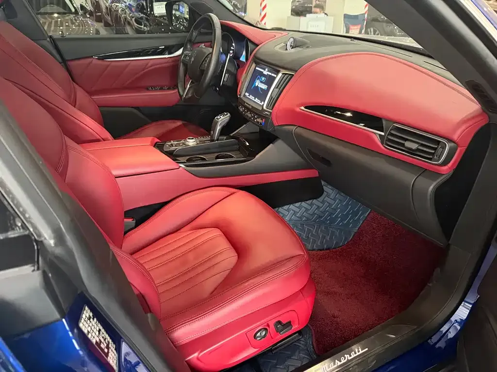 Maserati Levante 2021 из CN, фото 10