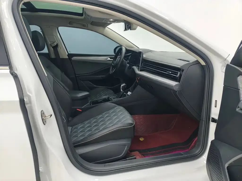 Volkswagen Sagitar 2024 из CN, фото 10