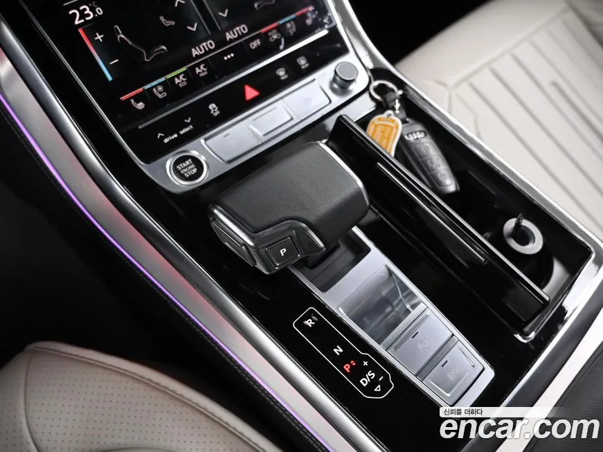 Audi Q7 2023 из KR, фото 9