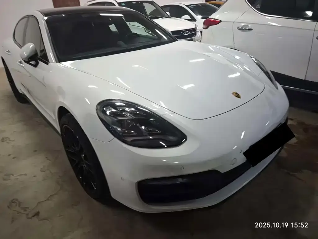 Porsche Panamera 2023 из CN, фото 3