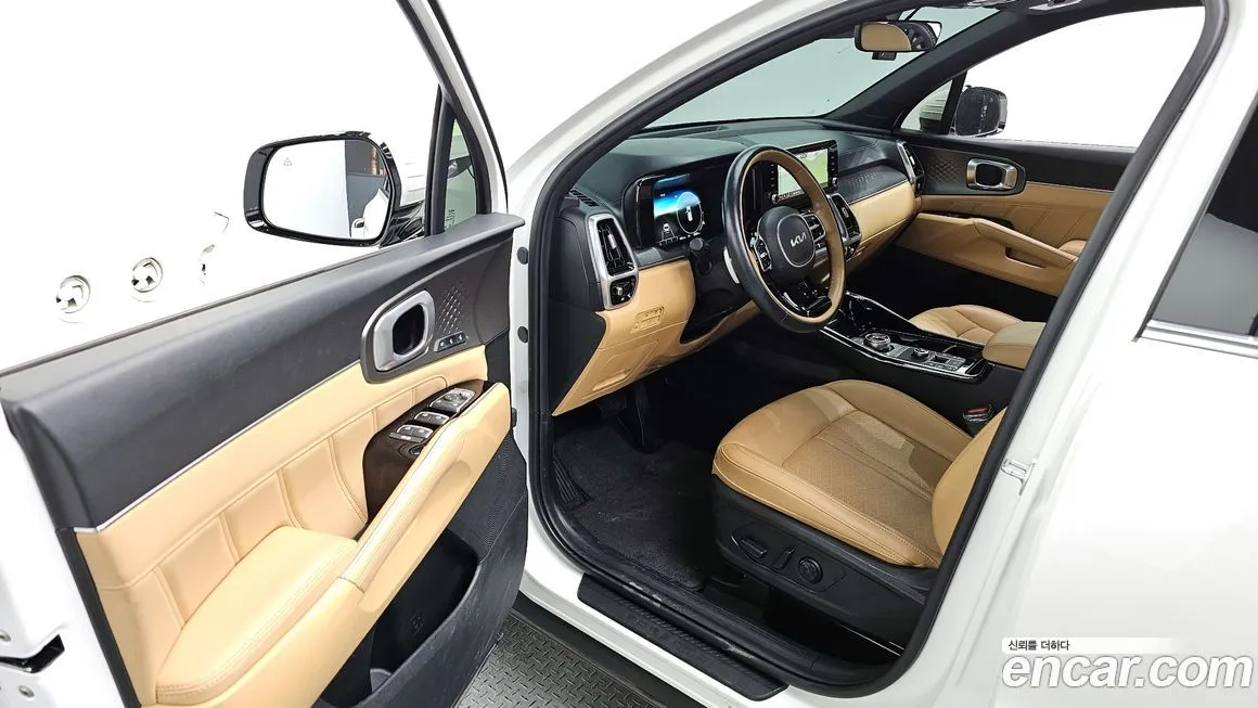 Kia Sorento — фото 10