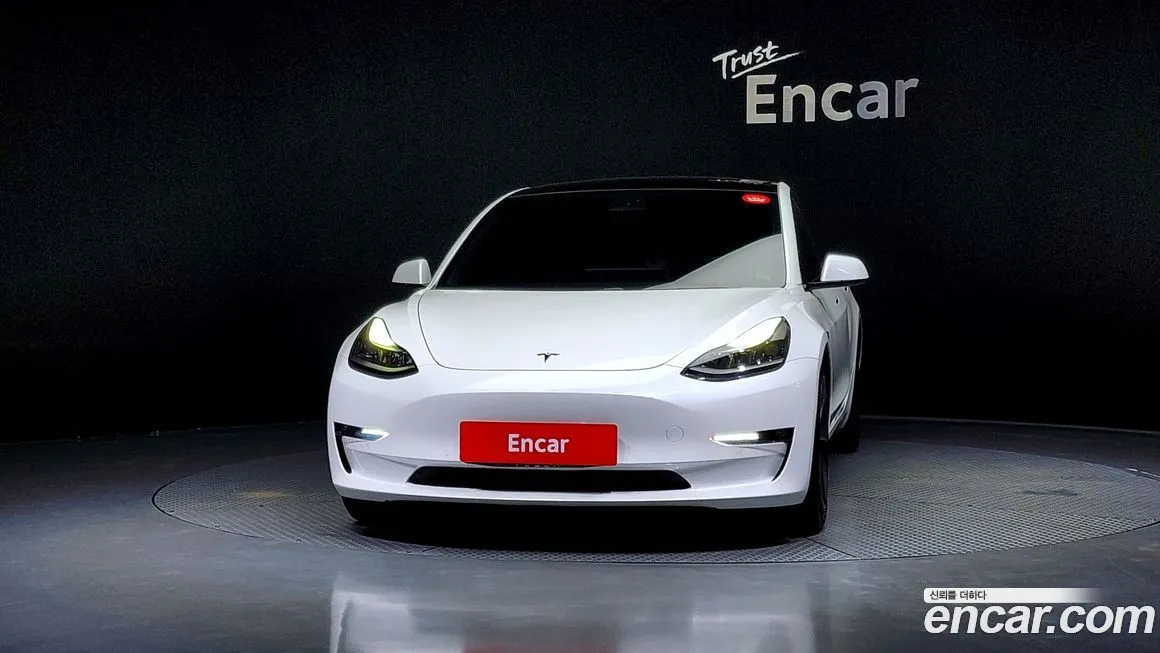 Tesla Model 3 2021 из KR, фото 3