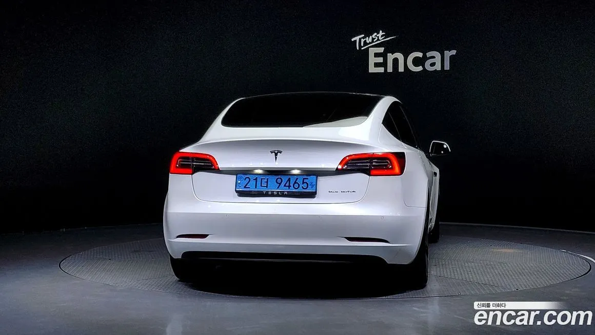 Tesla Model 3 2021 из KR, фото 4