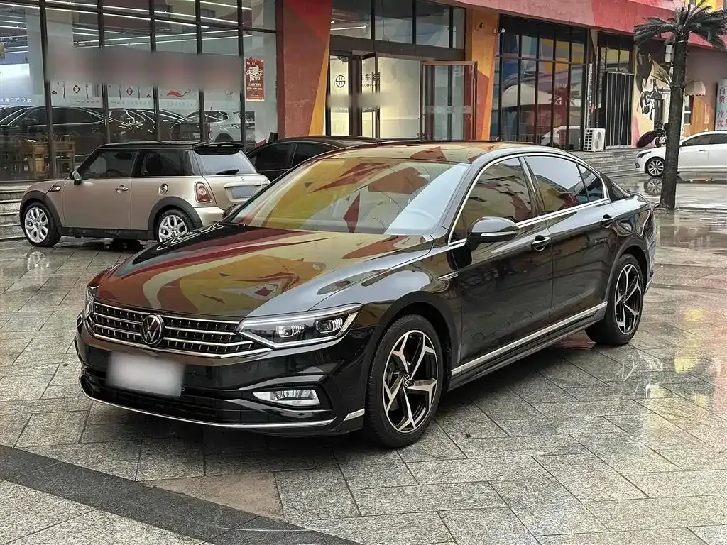 Volkswagen Magotan 2023 из CN, фото 2