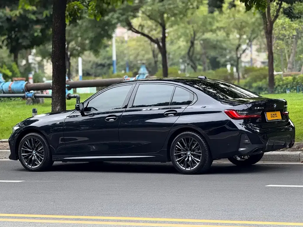 BMW 3 Series 2023 из CN, фото 6
