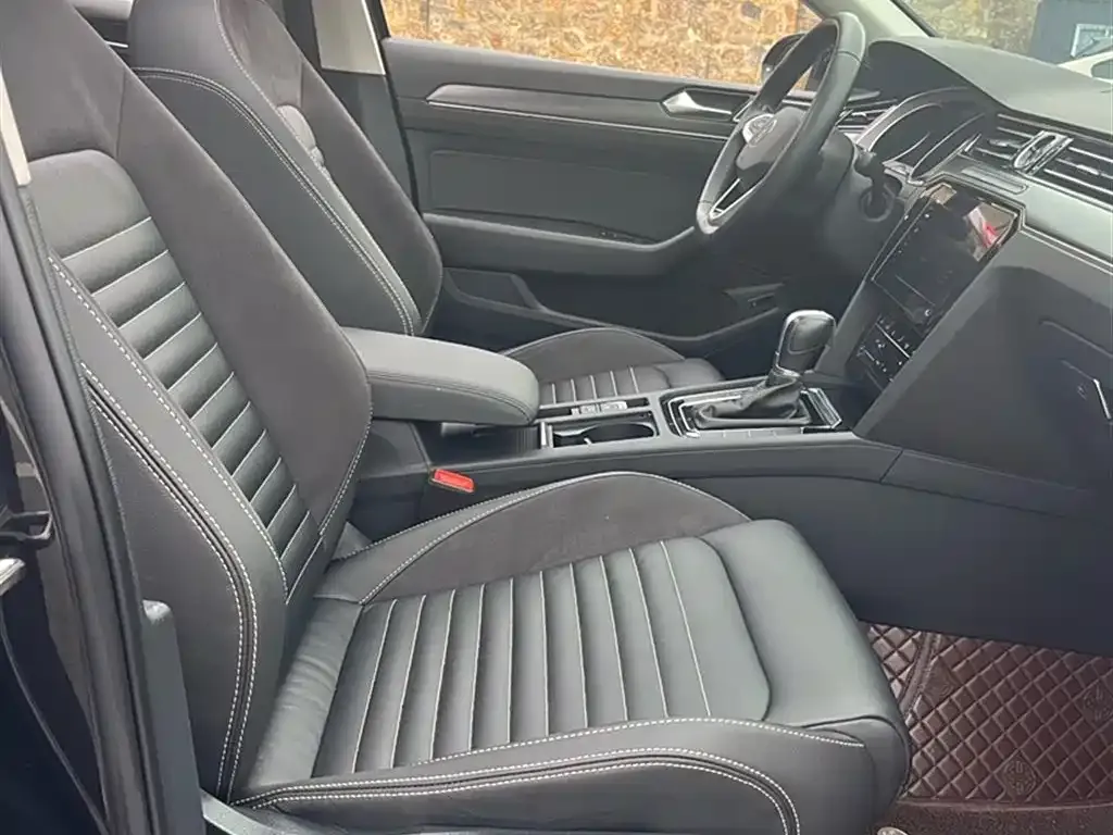 Volkswagen Magotan 2022 из CN, фото 9