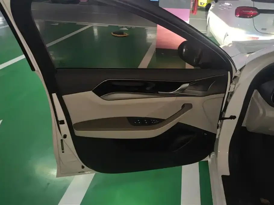 BYD Qin PLUS 2024 из CN, фото 7
