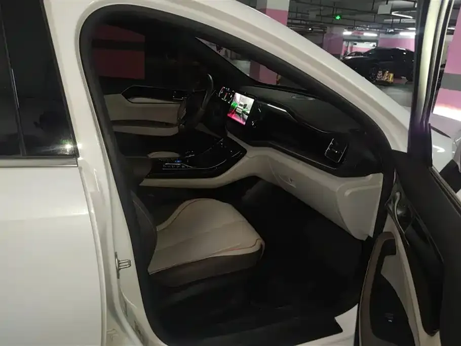 BYD Qin PLUS 2024 из CN, фото 8