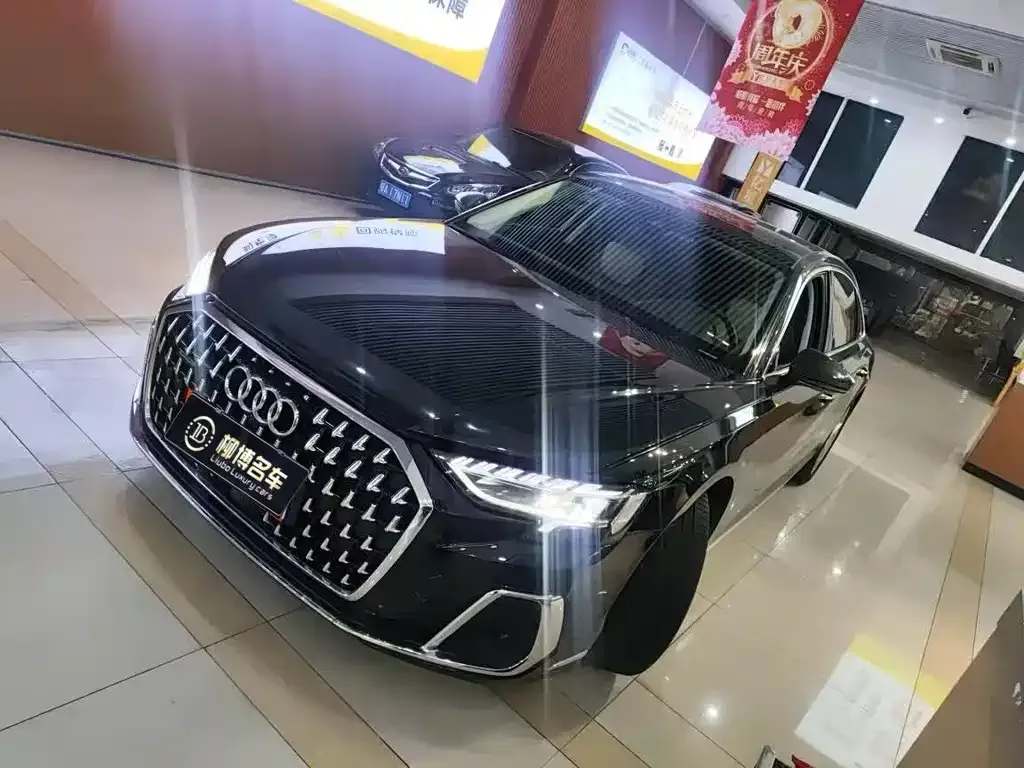 Audi A8 2023 из CN, фото 1