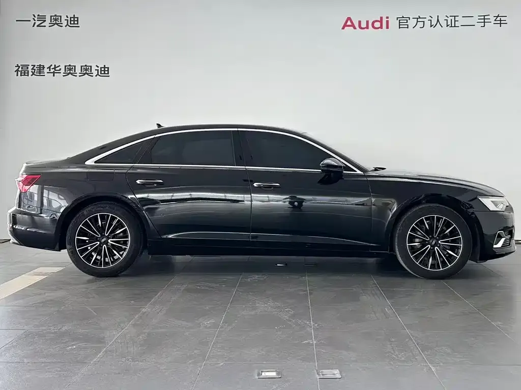 Audi A6L 2023 из CN, фото 3
