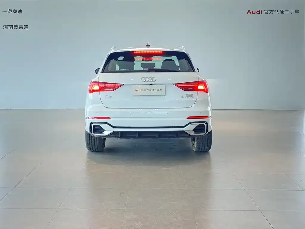 Audi Q3 — фото 5