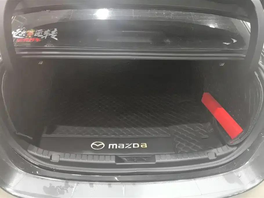 Mazda 3 Axela 2024 из CN, фото 4