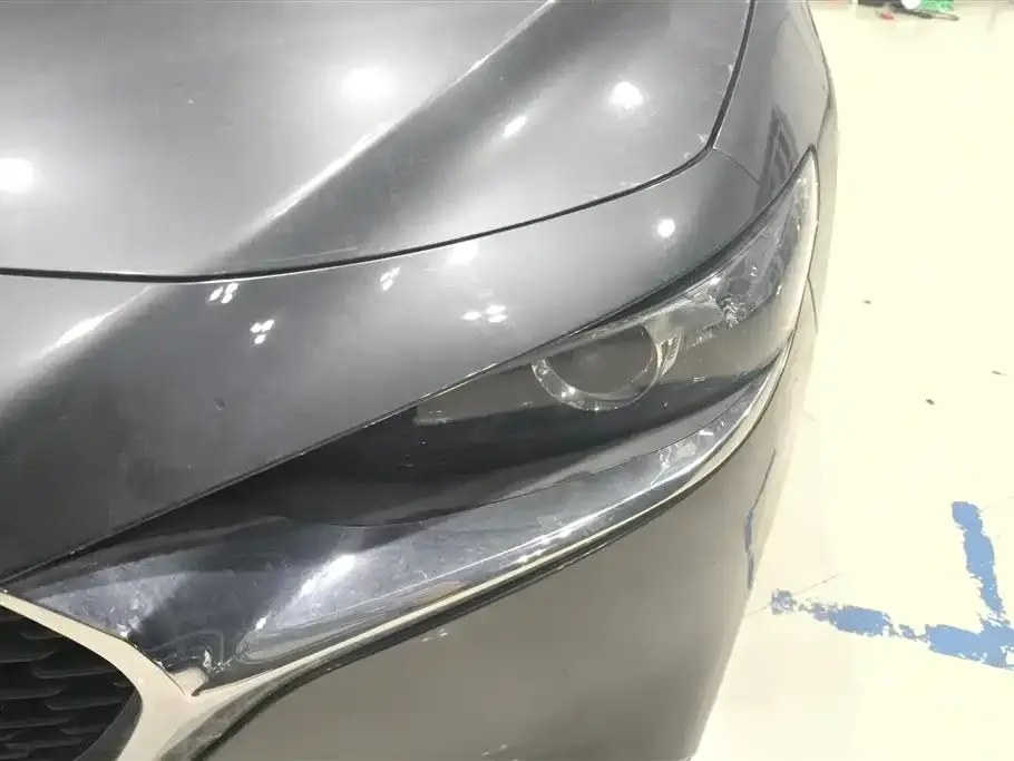 Mazda 3 Axela 2024 из CN, фото 5