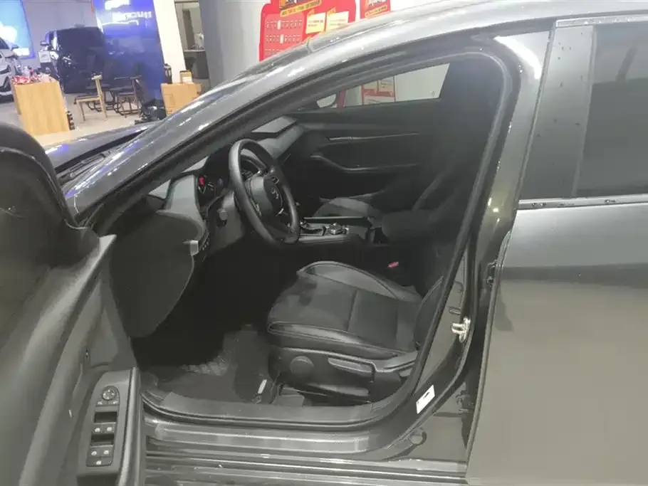 Mazda 3 Axela 2024 из CN, фото 9