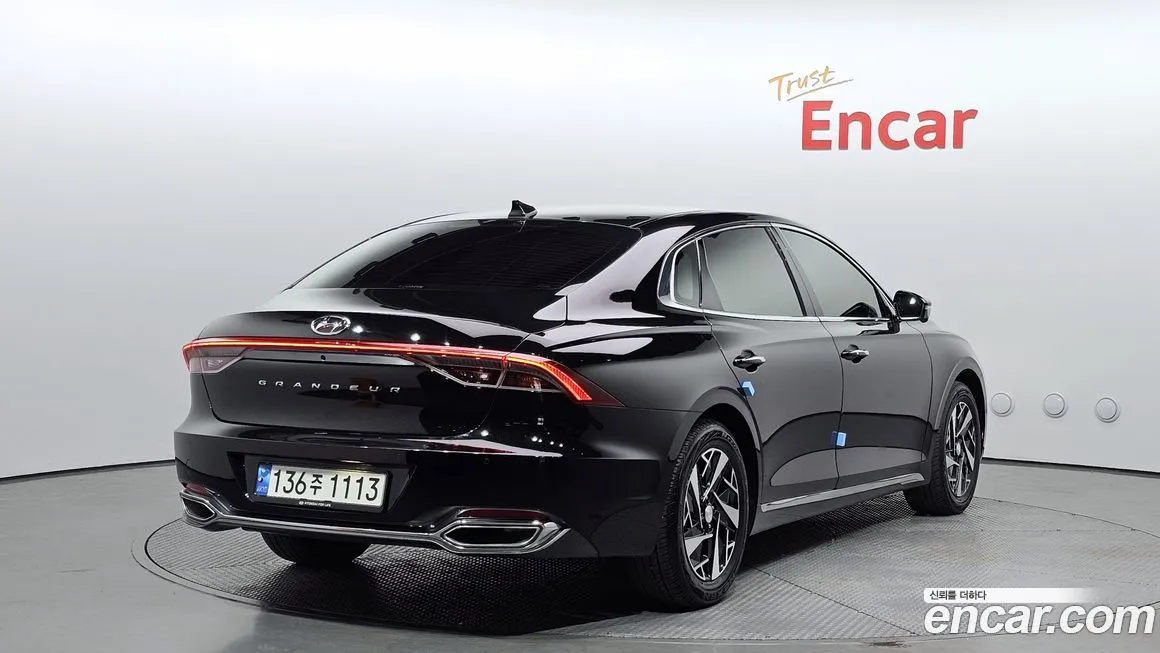 Hyundai Grandeur 2022 из KR, фото 2