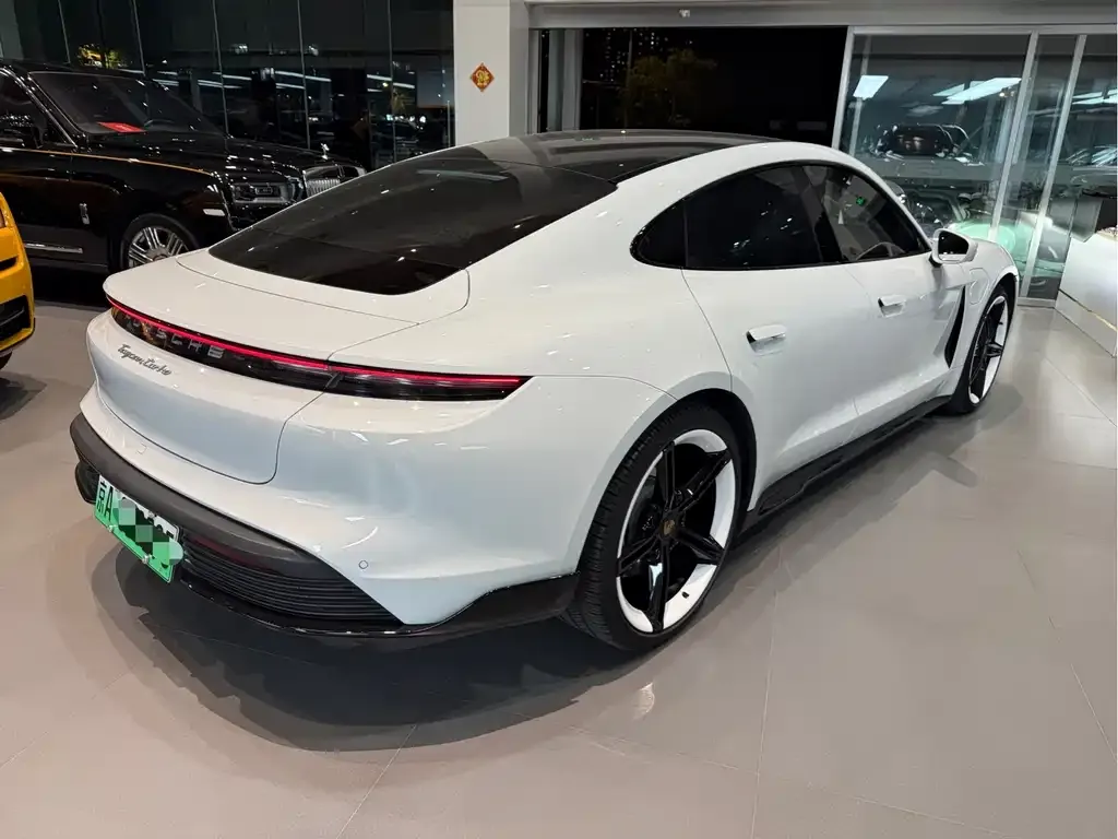 Porsche Taycan 2021 из CN, фото 7