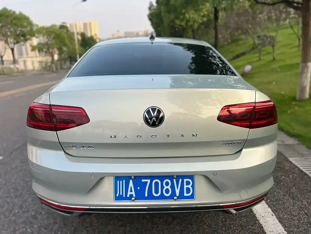 Volkswagen Magotan 2021 из CN, фото 7