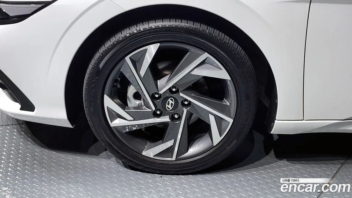 Hyundai AVANTE 2024 из KR, фото 5