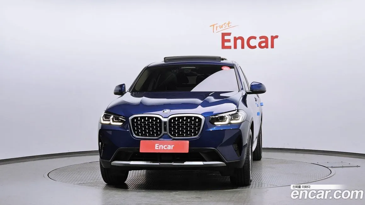 BMW X4 2023 из KR, фото 3