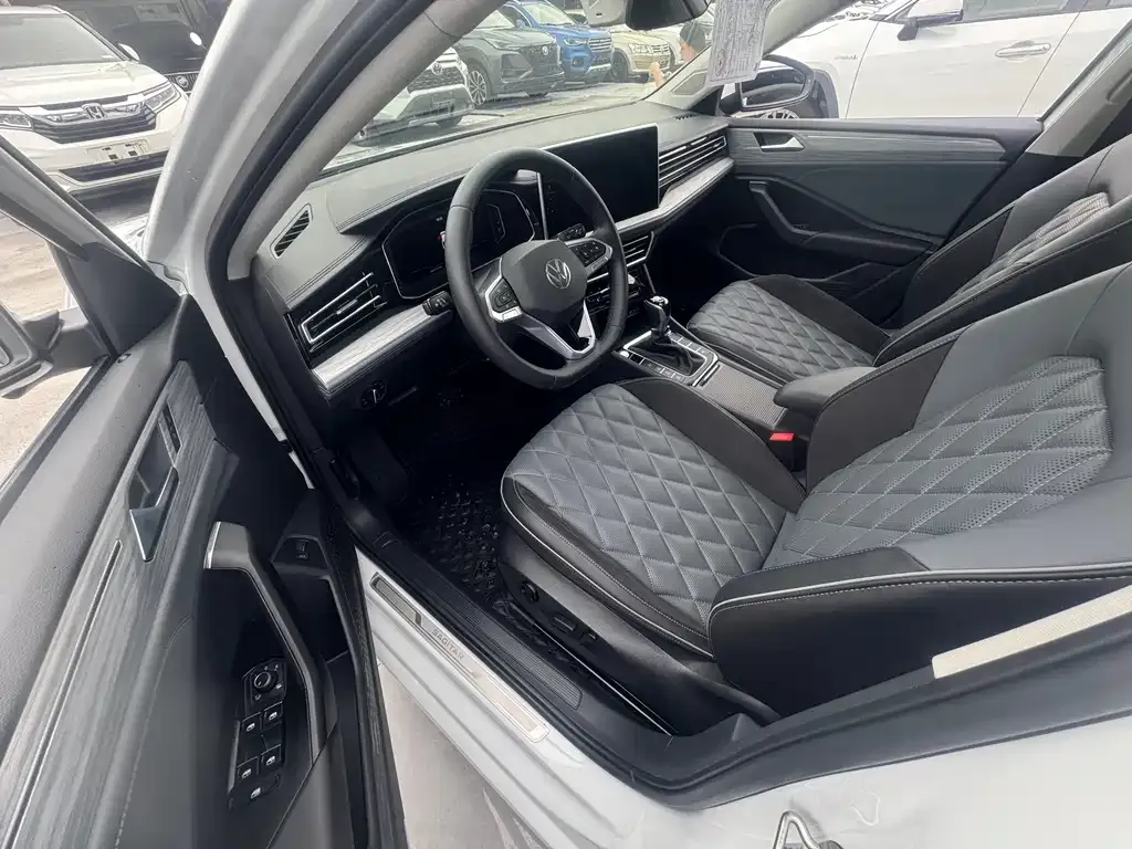 Volkswagen Sagitar 2024 из CN, фото 5