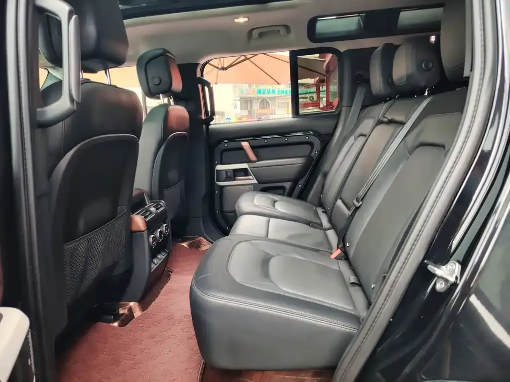 Land Rover Defender 2022 из CN, фото 10