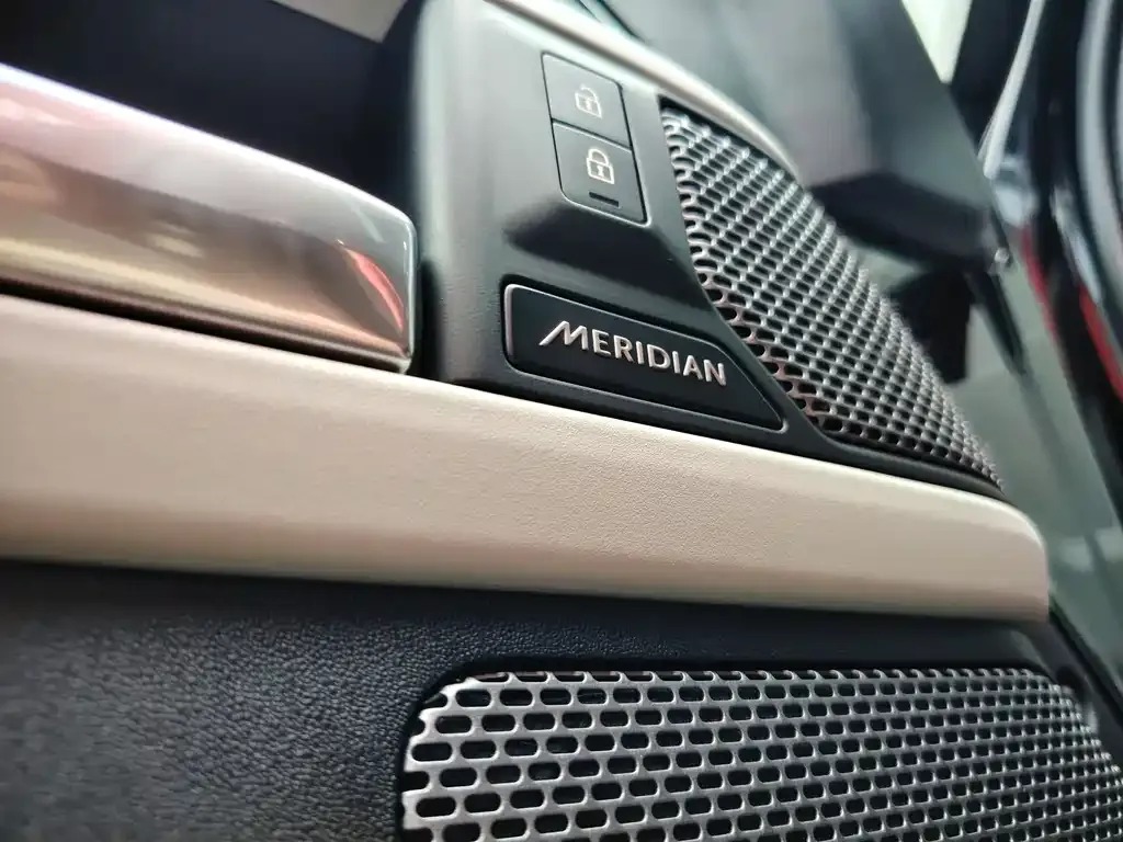 Land Rover Defender 2022 из CN, фото 8