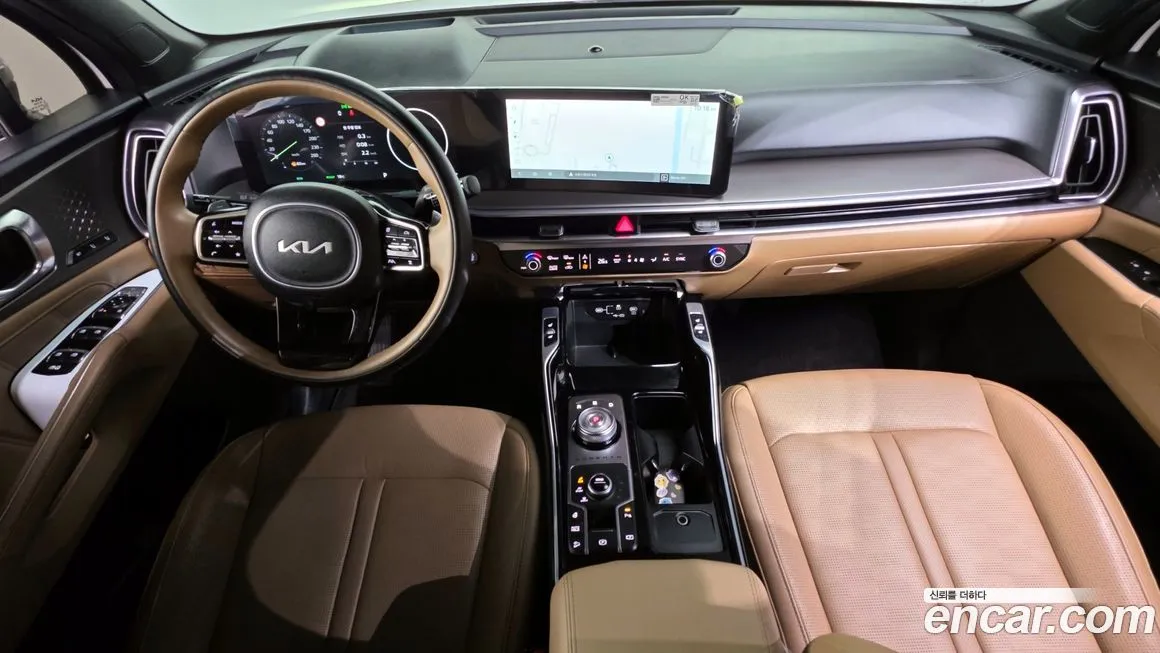 Kia Sorento — фото 7