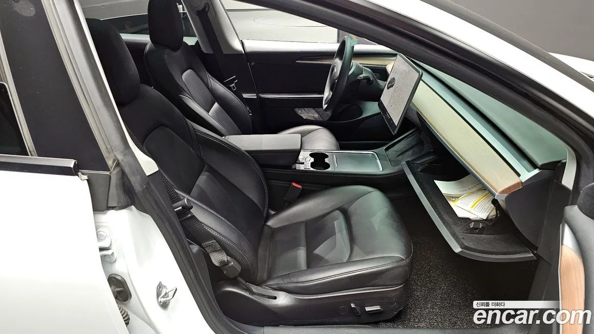 Tesla Model 3 2022 из KR, фото 10