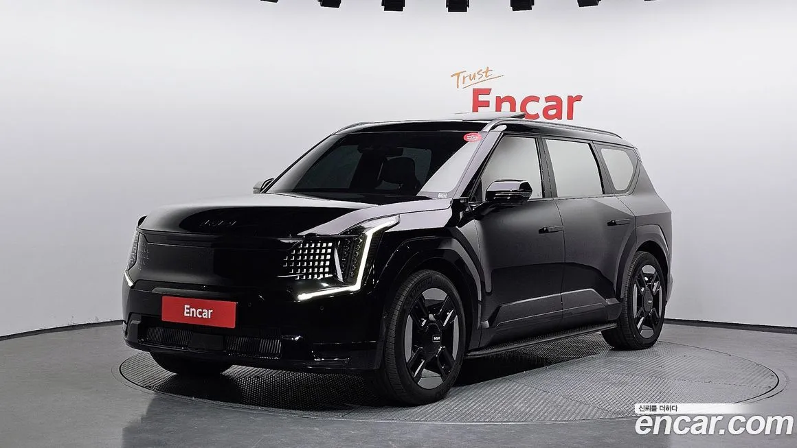 Kia EV9 2024 из KR, фото 1